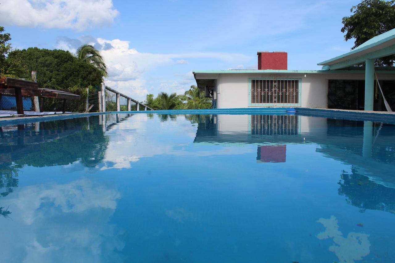 Casa Maya Blue Hotel Bacalar Esterno foto